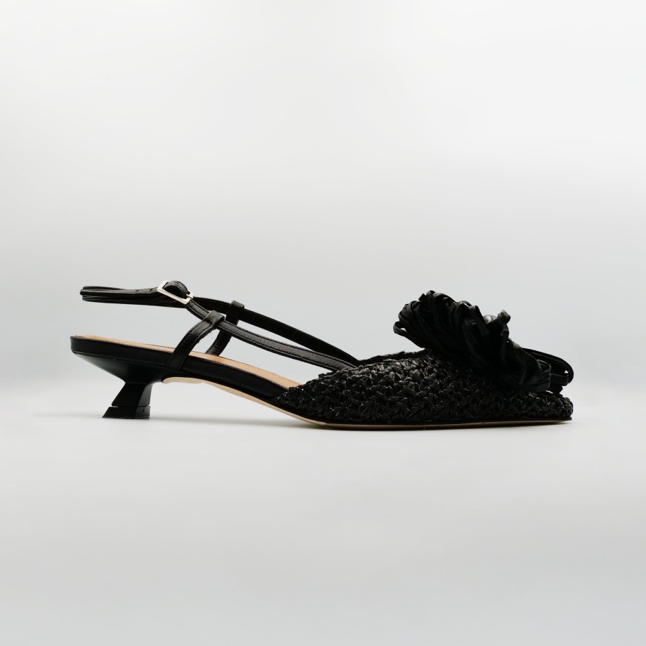 Chantal - Slingback In Black Leather And Raffia, Low Heel And Flower Accessory New