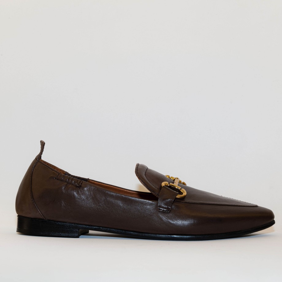 Rebecca White - Pointed Leather Loafers Best