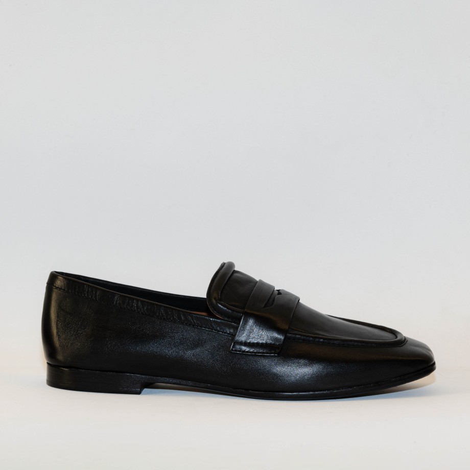 Rebecca White - Black Leather Loafers With Square Toe Online