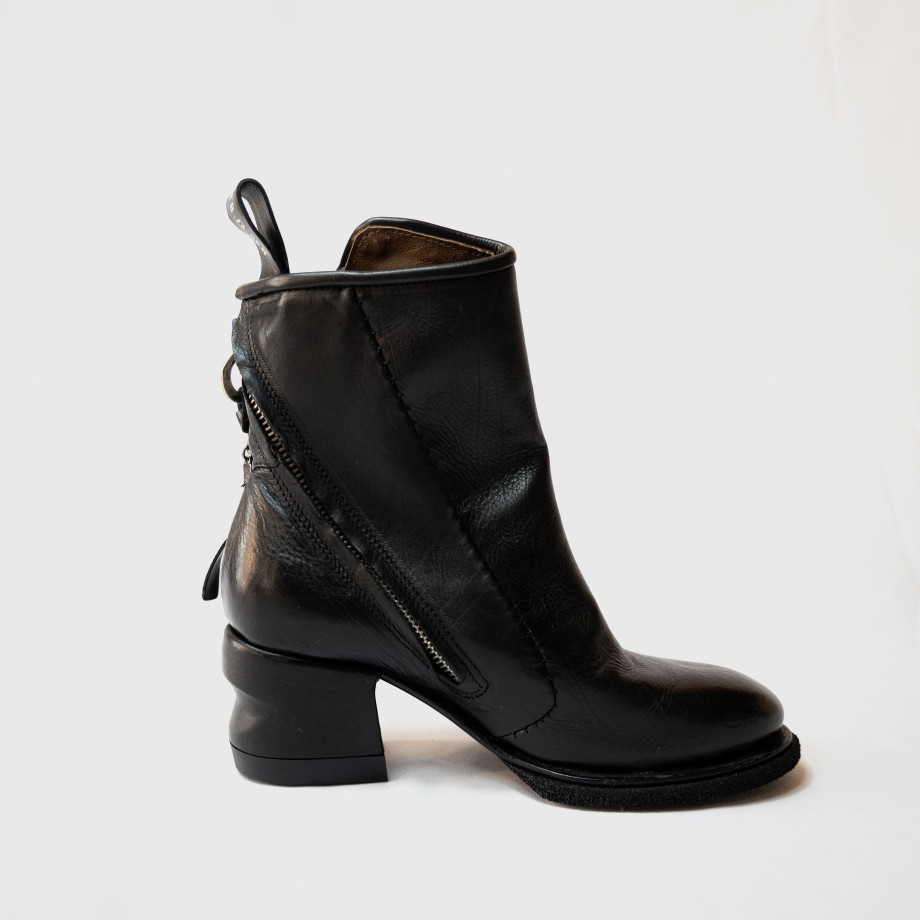 As98 - Black Leather Ankle Boots With Zip Online