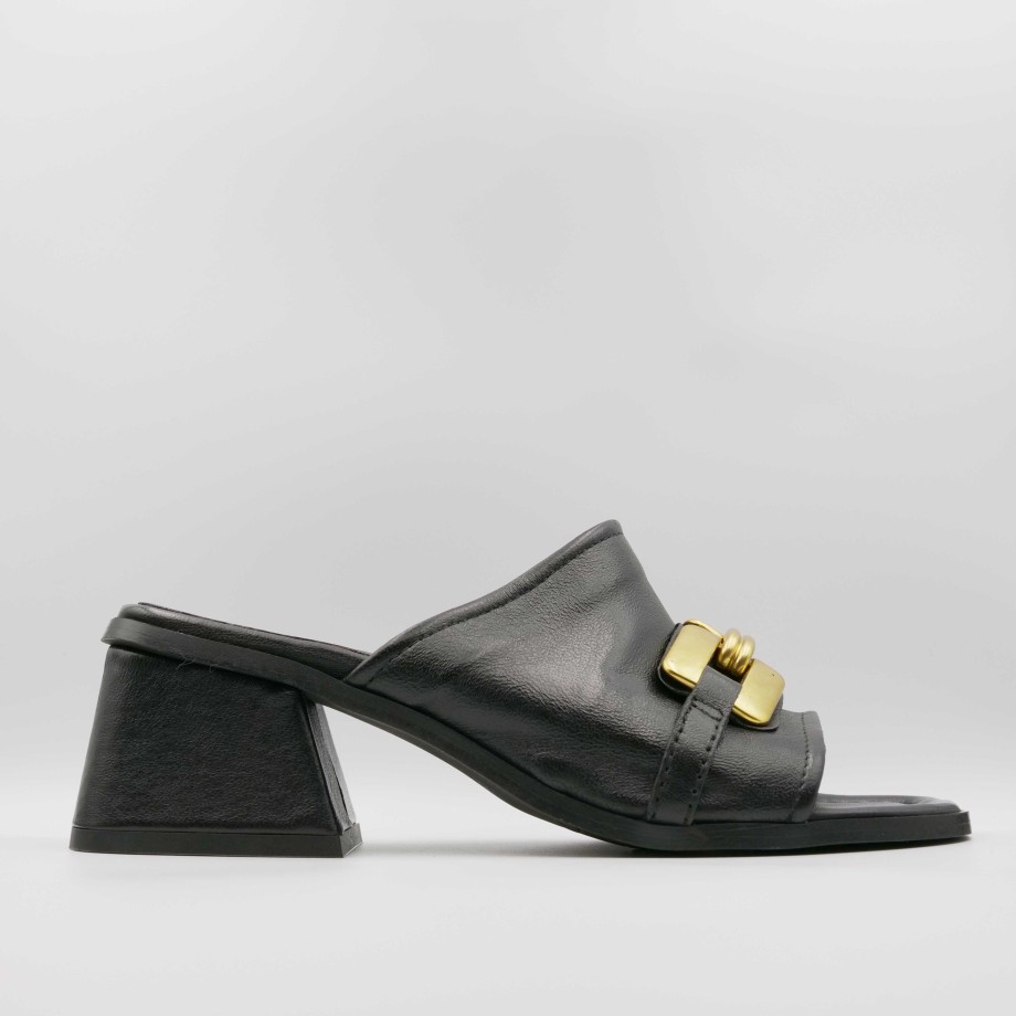 Barefoot Shoes In Leather Gold Accessory And Wide Heel Mjus Black Wholesale